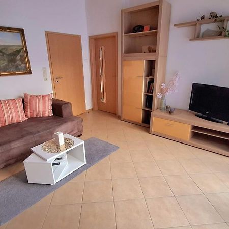 Haus Zum Talblick Lägenhet Solnhofen Exteriör bild