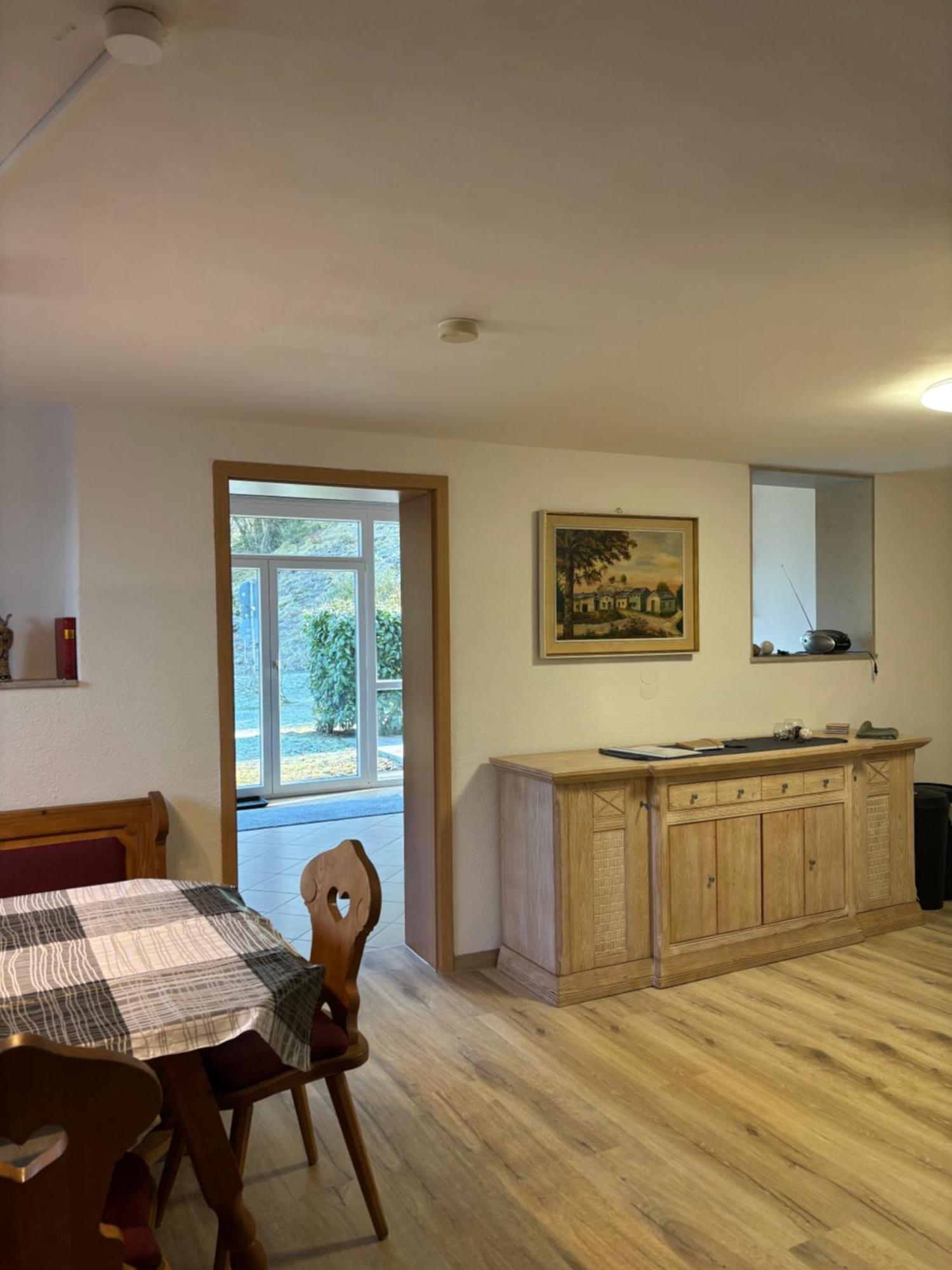 Haus Zum Talblick Lägenhet Solnhofen Exteriör bild